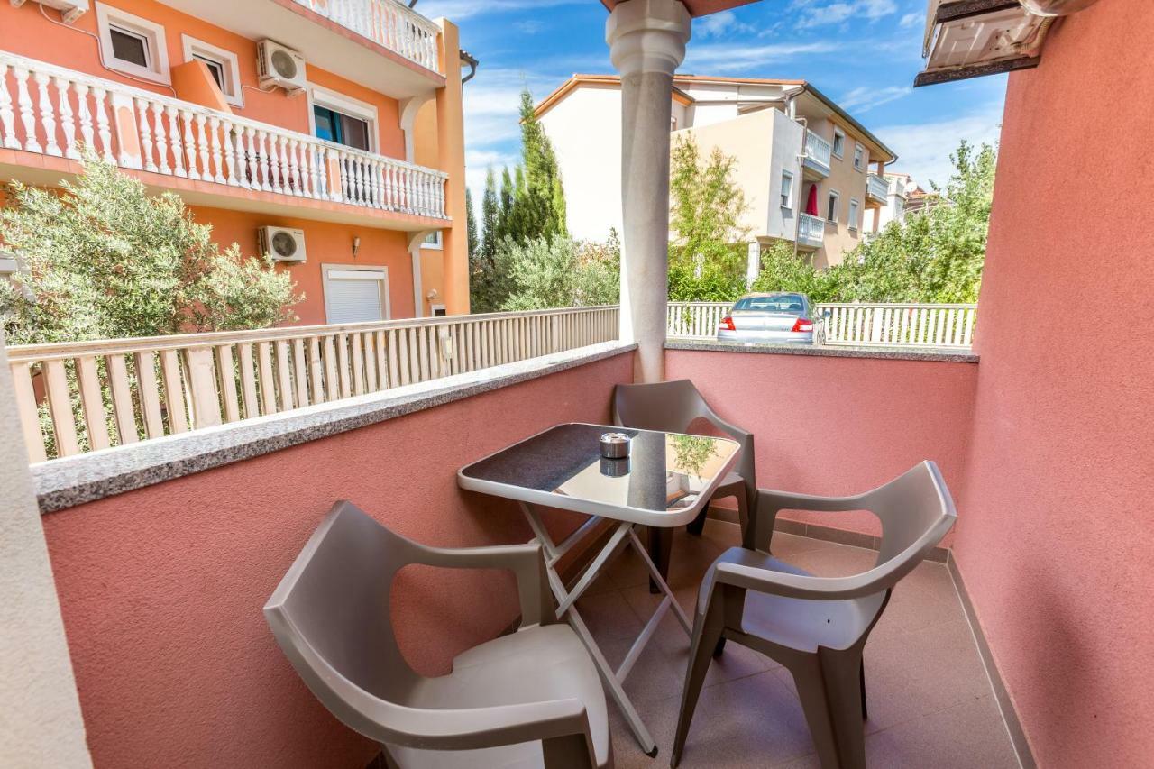 Apartmani Diana Μεντουλίν Εξωτερικό φωτογραφία