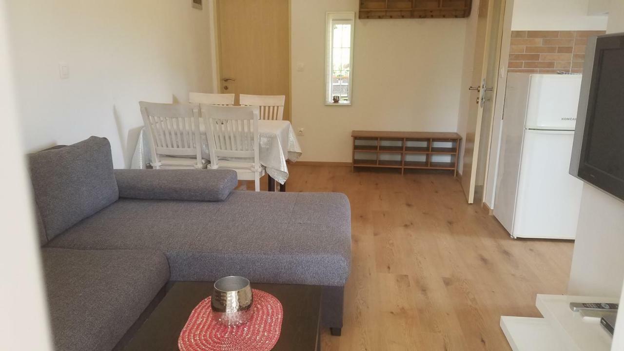 Apartmani Diana Μεντουλίν Εξωτερικό φωτογραφία